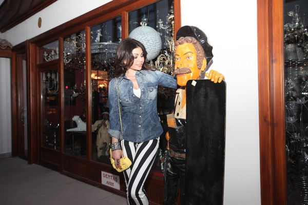 Haifa Wehbe in Turkey 